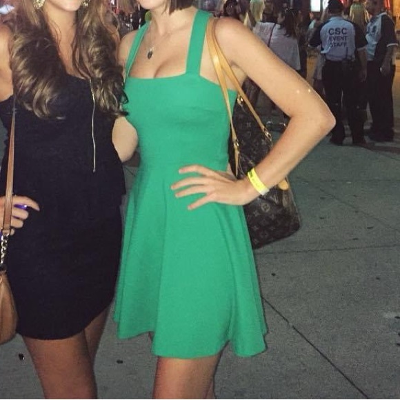 Zara Woman Emerald Green Cross Back Mini Dress - size small - Picture 2 of 4